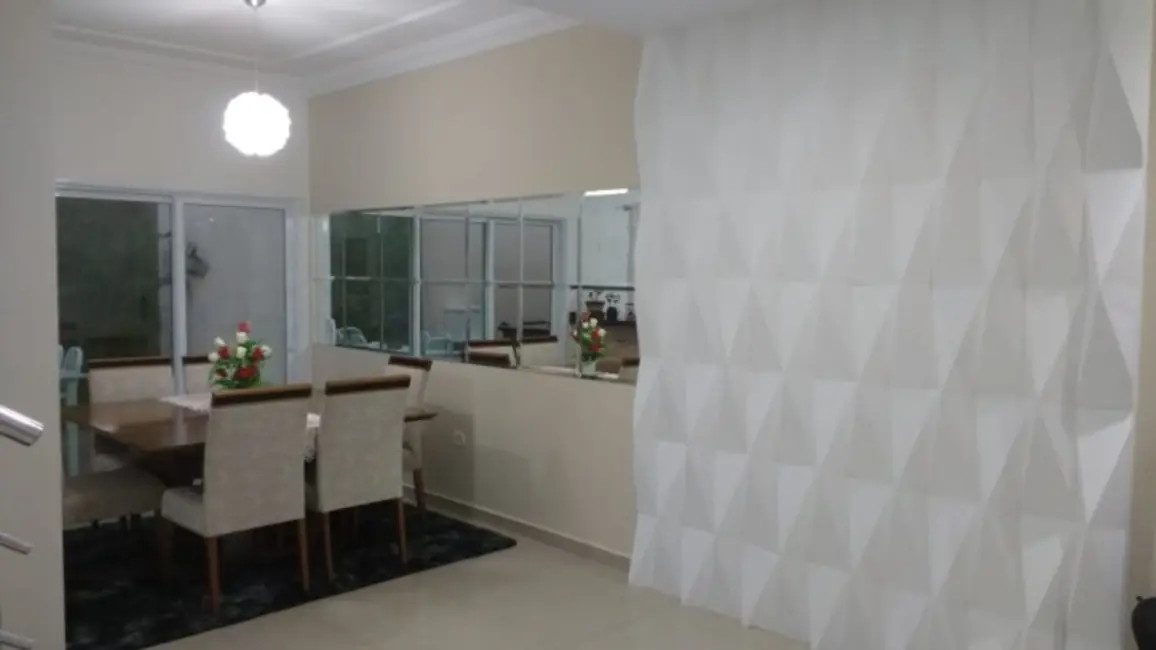 Casa de Condomínio com 3 quartos à venda, 180m2 em Parque São Bento, Sorocaba - SP - imagem 7 Foto 7 de Casa de Condomínio com 3 quartos à venda, 180m2 em Parque São Bento, Sorocaba - SP