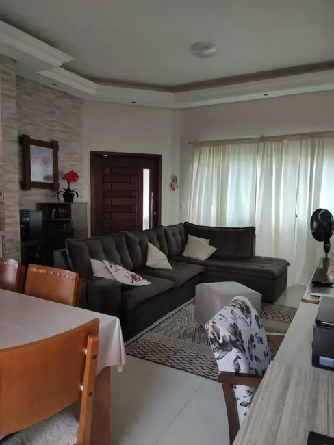 Casa de Condomínio com 2 quartos à venda, 135m2 em Cajuru do Sul, Sorocaba - SP - imagem 4 Foto 4 de Casa de Condomínio com 2 quartos à venda, 135m2 em Cajuru do Sul, Sorocaba - SP