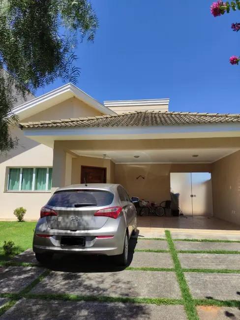 Foto 1 de Casa de Condomínio com 2 quartos à venda, 135m2 em Cajuru do Sul, Sorocaba - SP