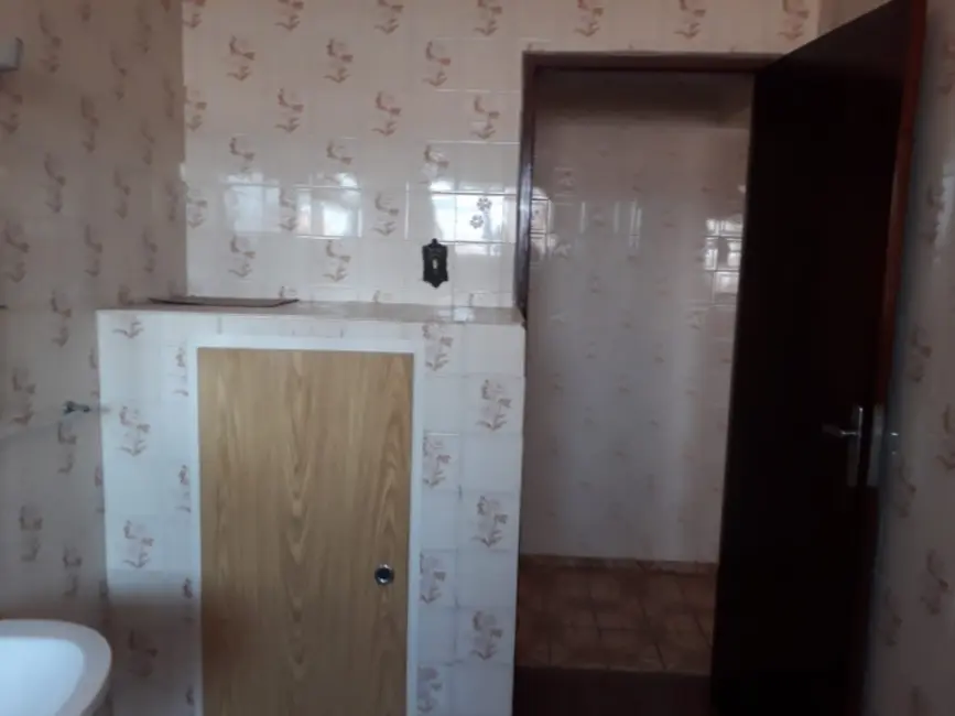 Casa de Condomínio com 2 quartos à venda, 120m2 em Jardim Santa Rosália, Sorocaba - SP - imagem 4 Foto 4 de Casa de Condomínio com 2 quartos à venda, 120m2 em Jardim Santa Rosália, Sorocaba - SP