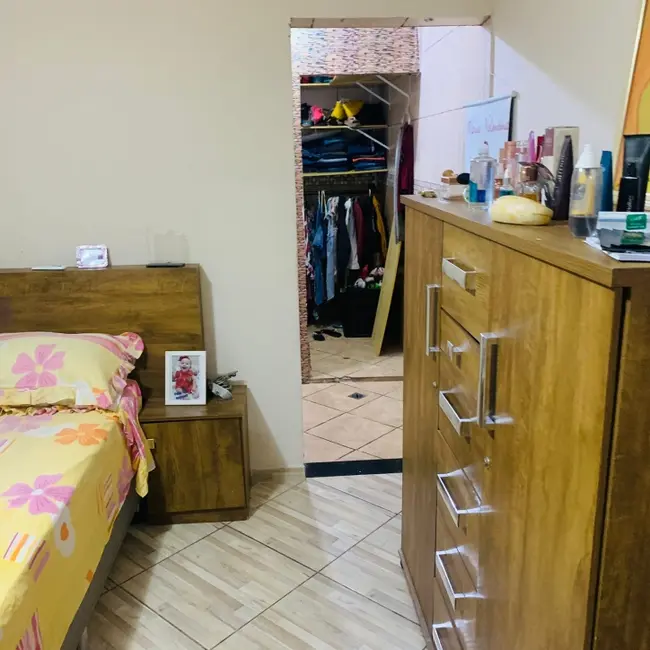 Foto 9 de Sobrado com 3 quartos à venda, 210m2 em Protestantes, Votorantim - SP