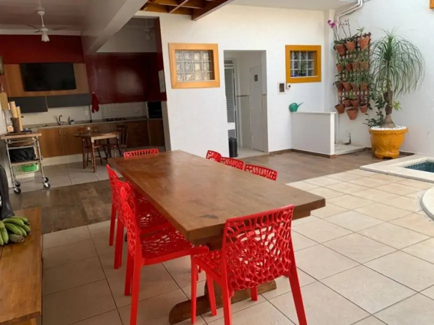 Casa de Condomínio com 5 quartos à venda, 250m2 em Parque Residencial Villa dos Inglezes, Sorocaba - SP - imagem 5 Foto 5 de Casa de Condomínio com 5 quartos à venda, 250m2 em Parque Residencial Villa dos Inglezes, Sorocaba - SP