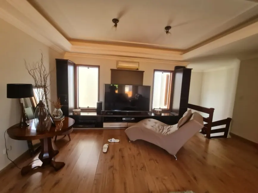 Foto 7 de Sobrado com 3 quartos à venda e para alugar, 348m2 em Jardim São Paulo, Sorocaba - SP