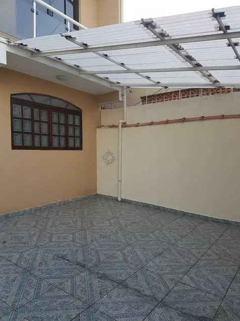 Foto 2 de Sobrado com 2 quartos à venda, 152m2 em Jardim Santa Luiza, Sorocaba - SP