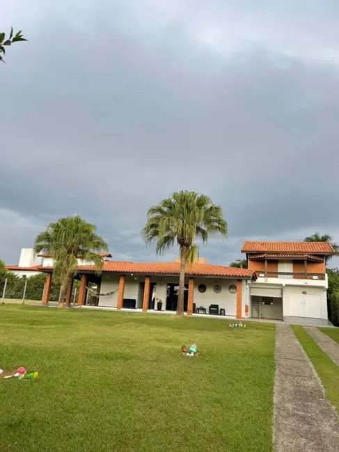 Foto 1 de Sobrado com 4 quartos à venda, 258m2 em Aracoiaba Da Serra - SP