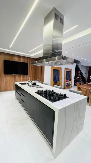 Sobrado com 4 quartos à venda, 330m2 em Ibiti Royal Park, Sorocaba - SP - imagem 4 Foto 4 de Sobrado com 4 quartos à venda, 330m2 em Ibiti Royal Park, Sorocaba - SP