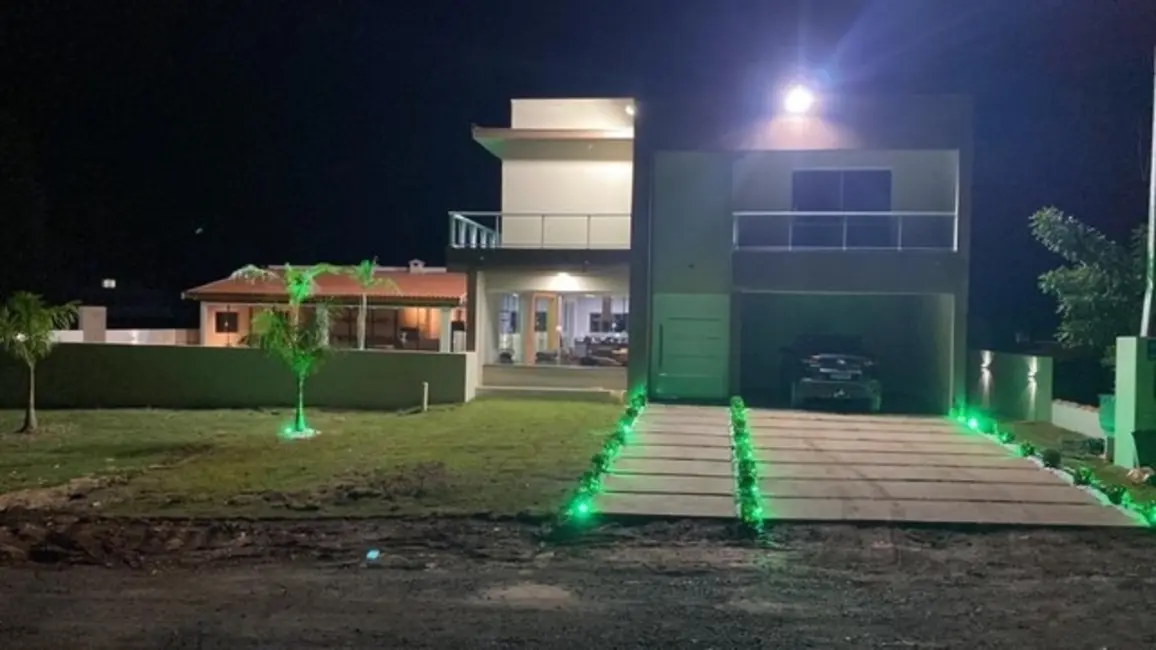 Foto 1 de Sobrado com 6 quartos à venda, 510m2 em Porangaba - SP