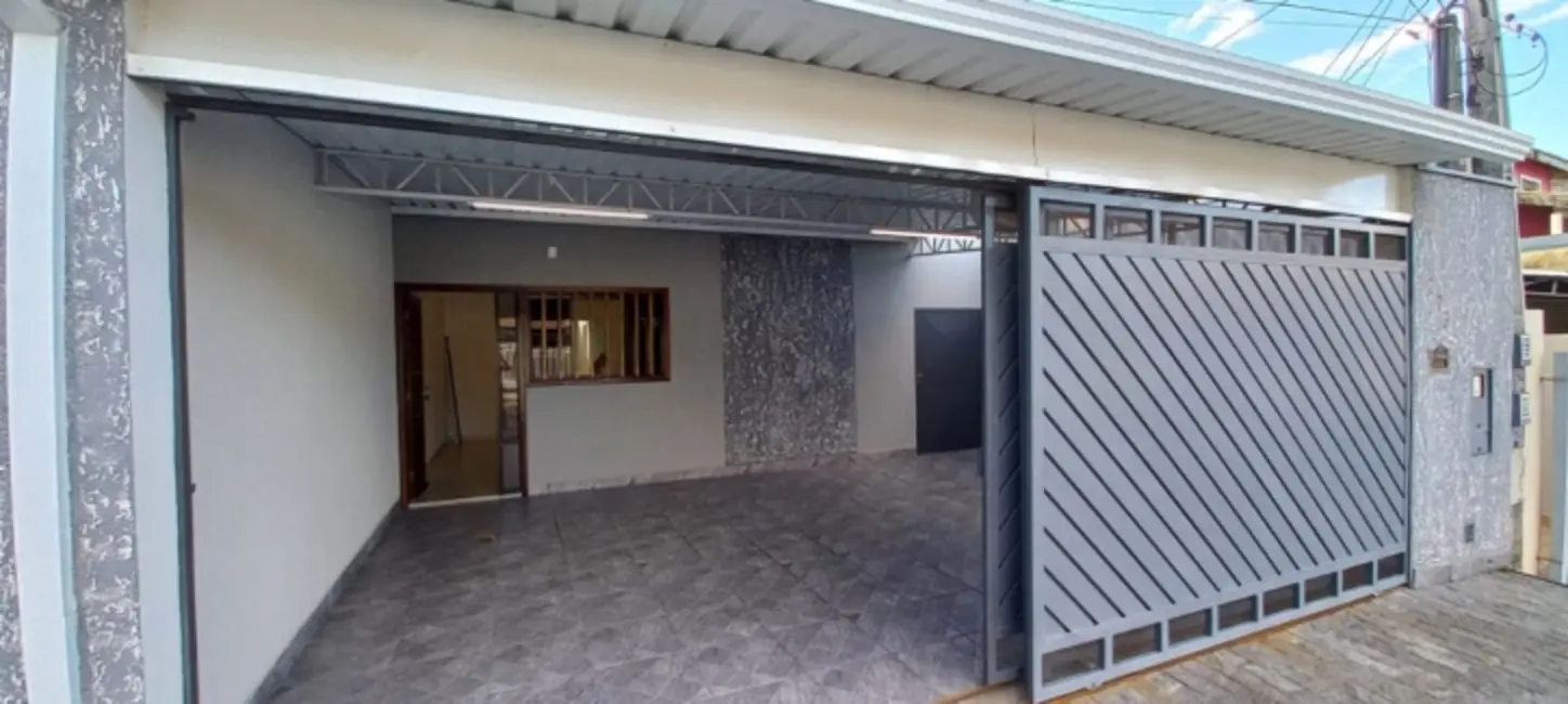Foto 2 de Sobrado com 3 quartos à venda, 200m2 em Jardim Santa Bárbara, Sorocaba - SP
