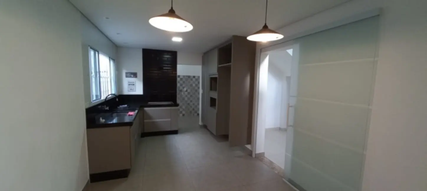 Sobrado com 3 quartos à venda, 200m2 em Jardim Santa Bárbara, Sorocaba - SP - imagem 6 Foto 6 de Sobrado com 3 quartos à venda, 200m2 em Jardim Santa Bárbara, Sorocaba - SP