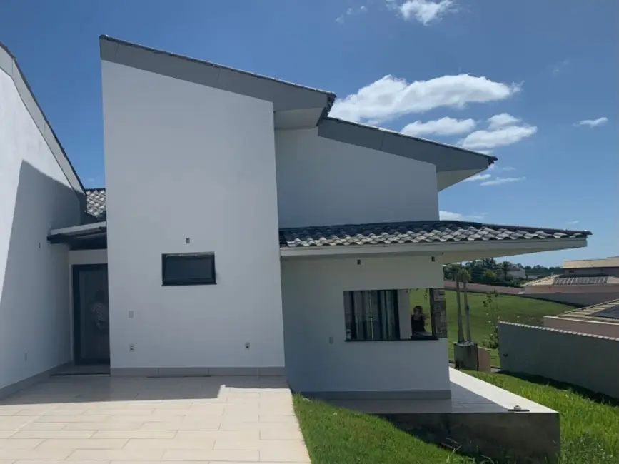 Foto 9 de Sobrado com 3 quartos à venda, 350m2 em Aracoiaba Da Serra - SP