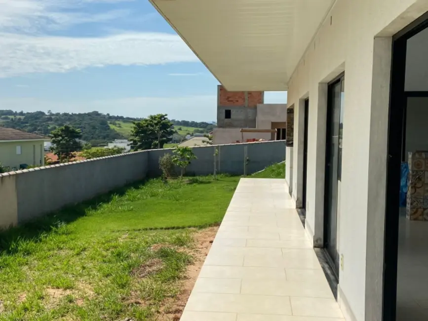 Foto 6 de Sobrado com 3 quartos à venda, 350m2 em Aracoiaba Da Serra - SP