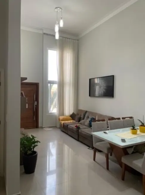Casa de Condomínio com 3 quartos à venda, 155m2 em Cajuru do Sul, Sorocaba - SP - imagem 3 Foto 3 de Casa de Condomínio com 3 quartos à venda, 155m2 em Cajuru do Sul, Sorocaba - SP