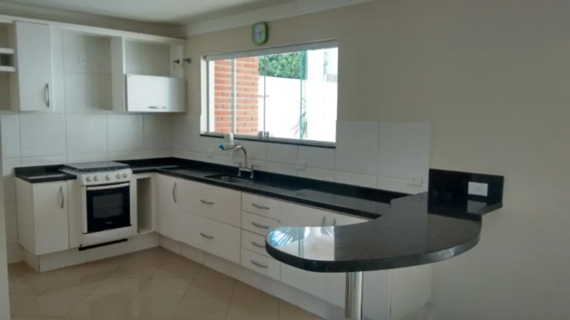 Sobrado com 3 quartos à venda e para alugar, 268m2 em Sorocaba - SP - imagem 7 Foto 7 de Sobrado com 3 quartos à venda e para alugar, 268m2 em Sorocaba - SP