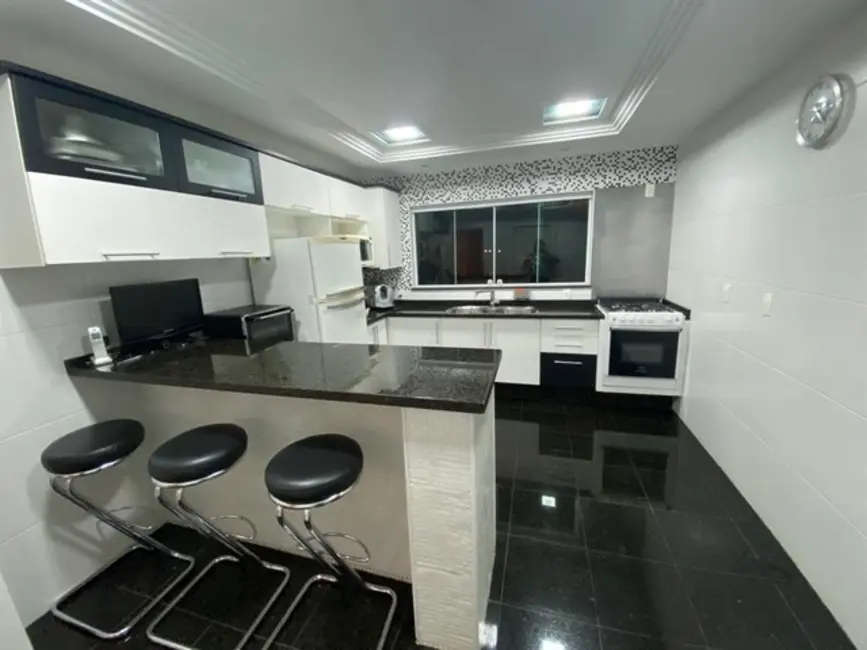 Sobrado com 3 quartos à venda, 286m2 em Parque Residencial Villa dos Inglezes, Sorocaba - SP - imagem 5 Foto 5 de Sobrado com 3 quartos à venda, 286m2 em Parque Residencial Villa dos Inglezes, Sorocaba - SP
