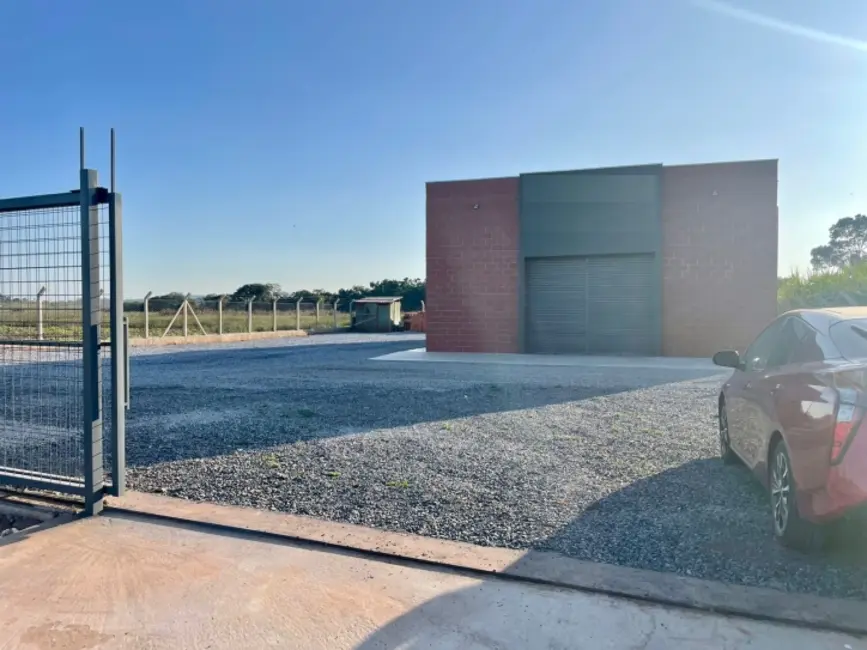 Foto 6 de Armazém / Galpão à venda e para alugar, 205m2 em Aracoiaba Da Serra - SP