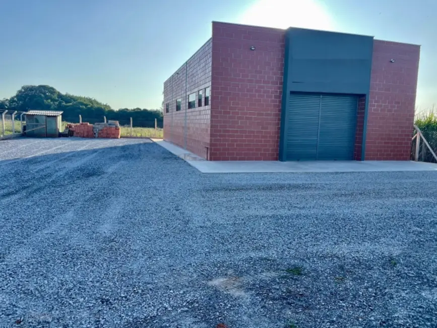 Foto 5 de Armazém / Galpão à venda e para alugar, 205m2 em Aracoiaba Da Serra - SP