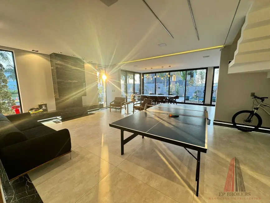 Foto 3 de Sobrado com 5 quartos à venda, 450m2 em Sorocaba - SP