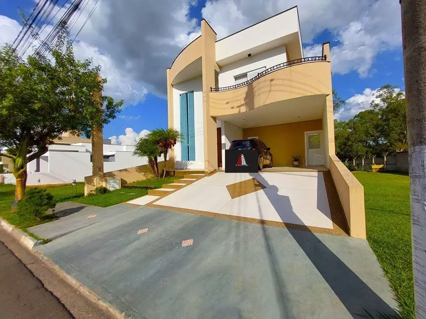 Foto 1 de Casa de Condomínio com 3 quartos à venda e para alugar, 350m2 em Aparecidinha, Sorocaba - SP