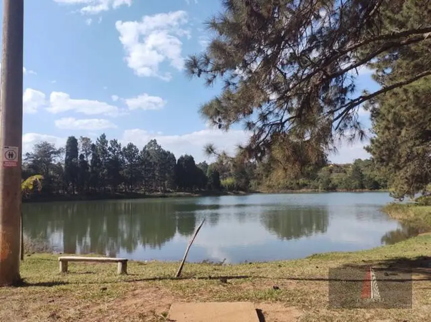 Foto 4 de Chácara com 5 quartos à venda, 3000m2 em Carafá, Votorantim - SP