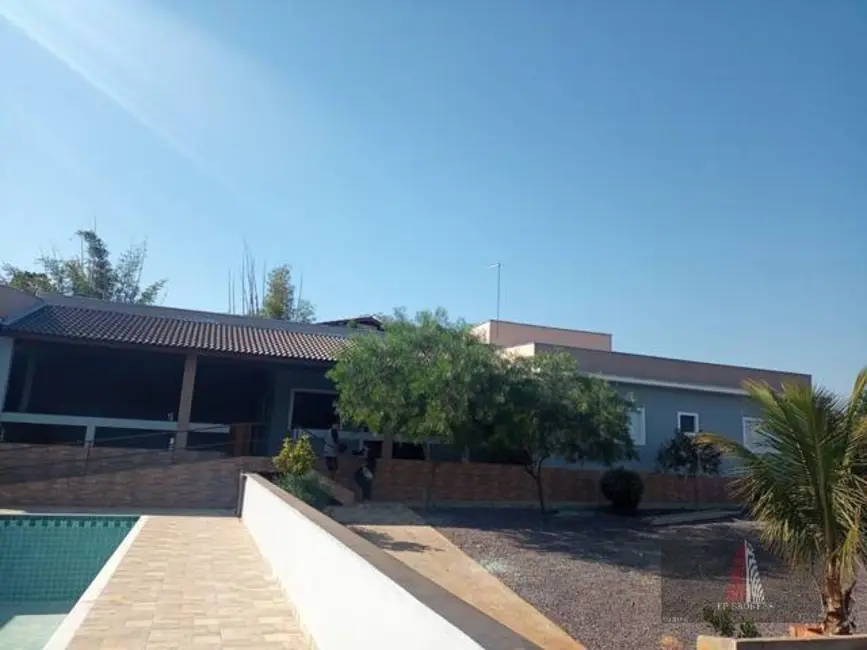 Chácara com 3 quartos à venda, 1500m2 em Caguassu, Sorocaba - SP - imagem 8 Foto 8 de Chácara com 3 quartos à venda, 1500m2 em Caguassu, Sorocaba - SP