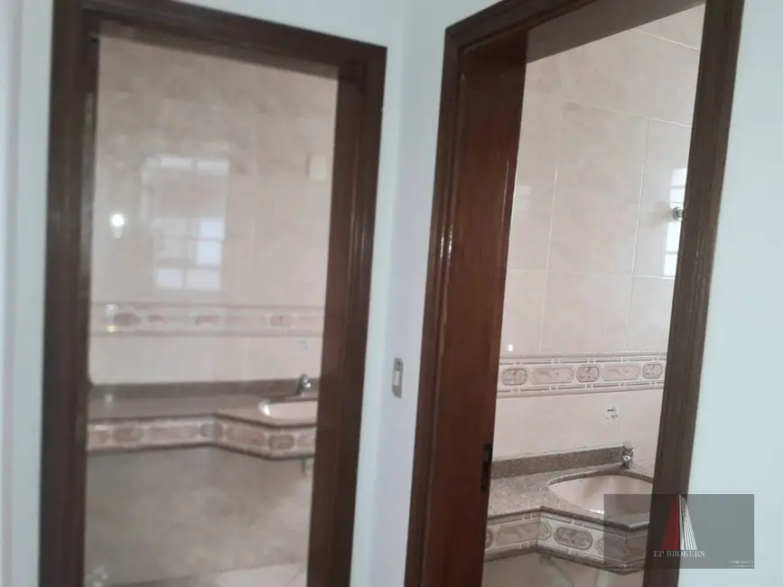 Sala Comercial à venda e para alugar, 164m2 em Centro, Sorocaba - SP - imagem 6 Foto 6 de Sala Comercial à venda e para alugar, 164m2 em Centro, Sorocaba - SP