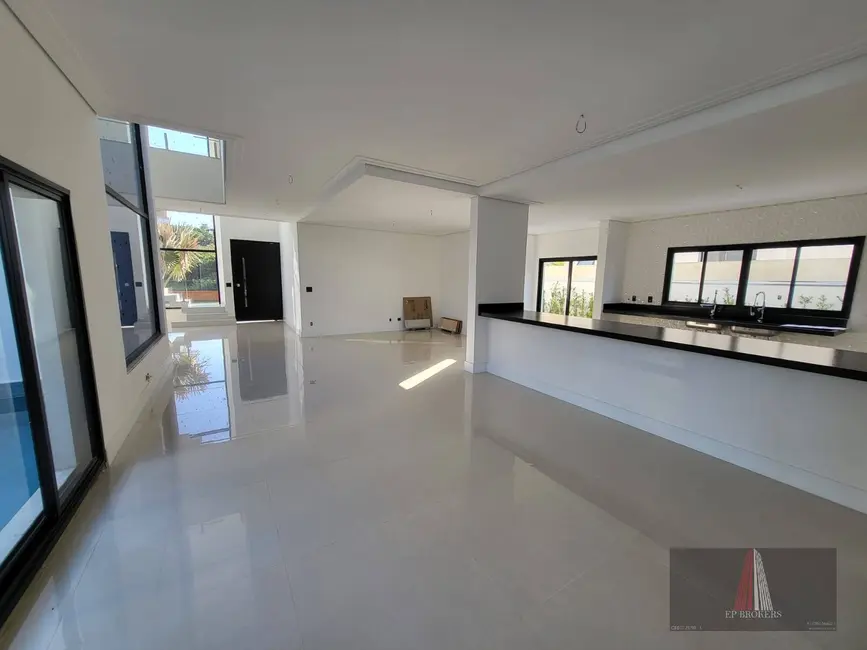 Foto 4 de Casa com 4 quartos à venda, 456m2 em Votorantim - SP