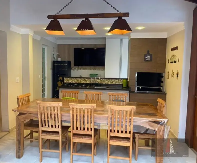 Foto 3 de Sobrado com 3 quartos à venda, 160m2 em Vossoroca, Votorantim - SP