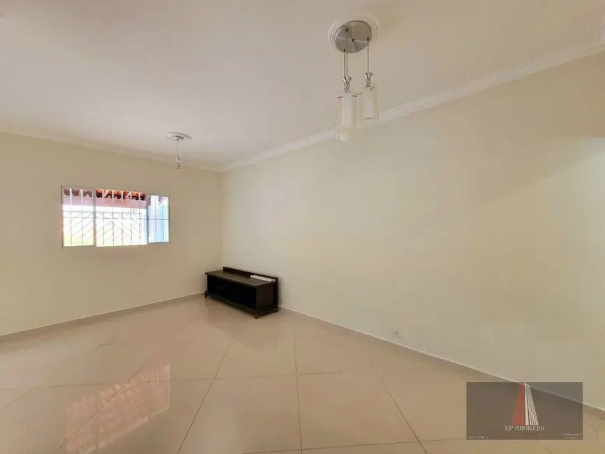 Foto 6 de Casa com 3 quartos à venda, 150m2 em Jardim Karolyne, Votorantim - SP