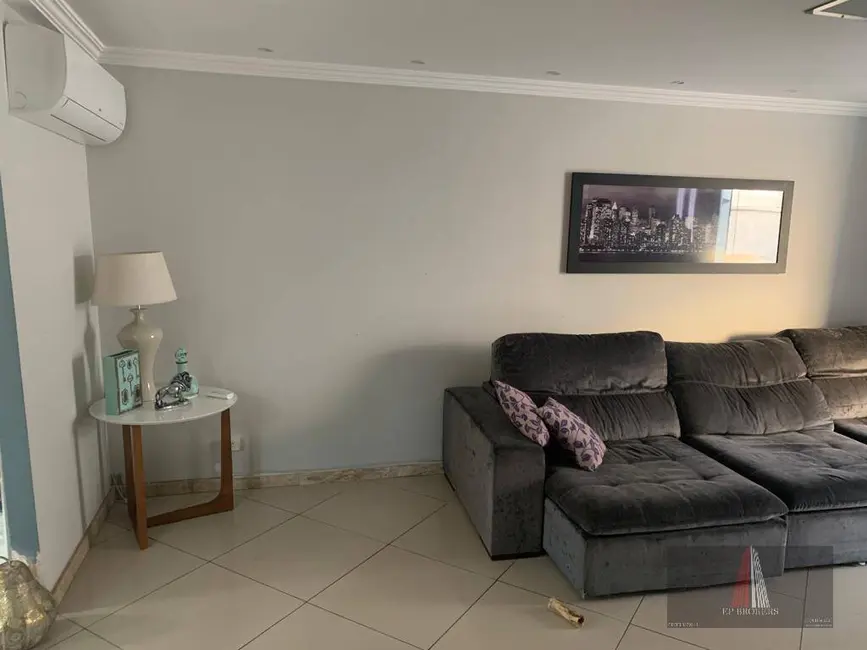 Casa de Condomínio com 3 quartos à venda, 250m2 em Ibiti Royal Park, Sorocaba - SP - imagem 9 Foto 9 de Casa de Condomínio com 3 quartos à venda, 250m2 em Ibiti Royal Park, Sorocaba - SP