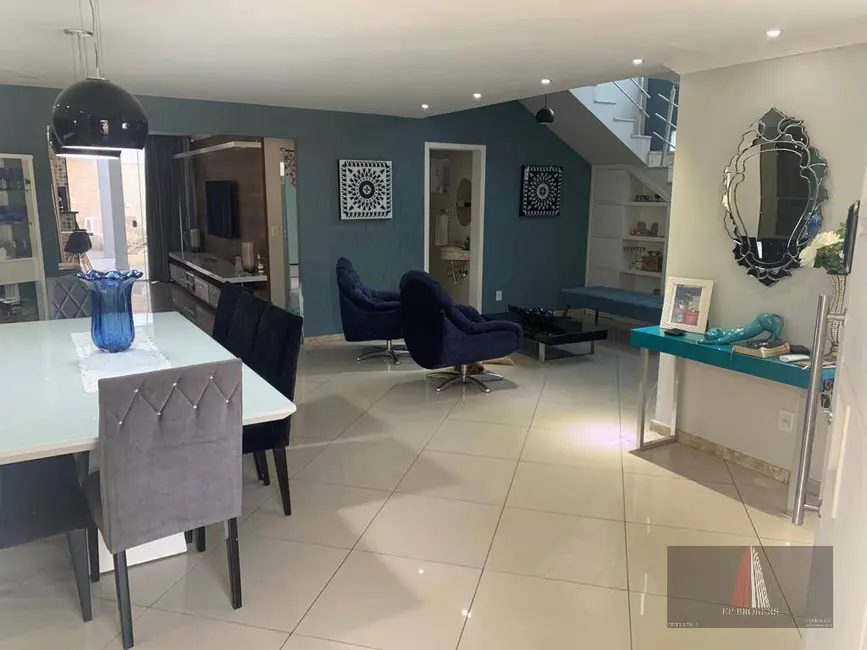 Casa de Condomínio com 3 quartos à venda, 250m2 em Ibiti Royal Park, Sorocaba - SP - imagem 3 Foto 3 de Casa de Condomínio com 3 quartos à venda, 250m2 em Ibiti Royal Park, Sorocaba - SP