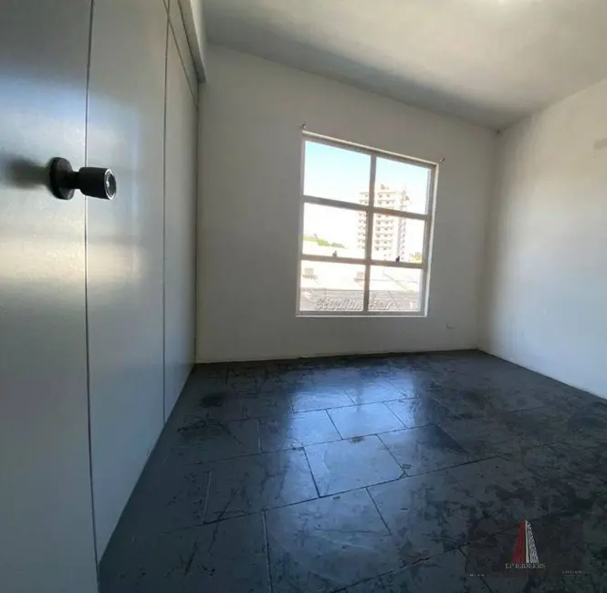 Foto 4 de Sala Comercial à venda e para alugar, 239m2 em Centro, Votorantim - SP