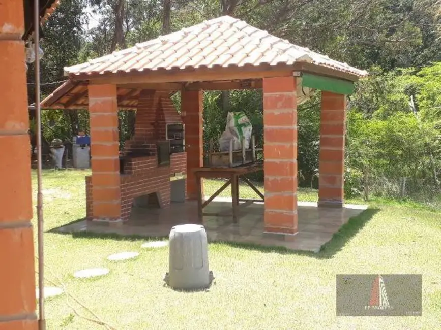 Chácara com 2 quartos à venda, 1000m2 em Brigadeiro Tobias, Sorocaba - SP - imagem 7 Foto 7 de Chácara com 2 quartos à venda, 1000m2 em Brigadeiro Tobias, Sorocaba - SP