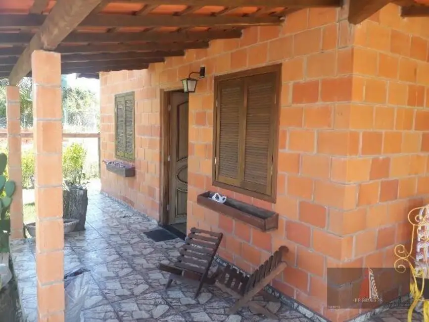 Foto 2 de Chácara com 2 quartos à venda, 1000m2 em Brigadeiro Tobias, Sorocaba - SP