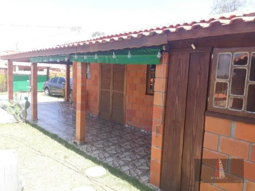 Foto 1 de Chácara com 2 quartos à venda, 1000m2 em Brigadeiro Tobias, Sorocaba - SP