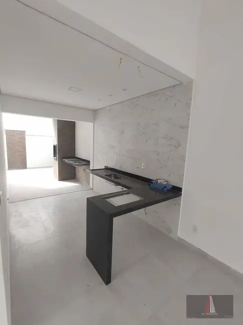 Casa de Condomínio com 3 quartos à venda, 154m2 em Sorocaba - SP - imagem 3 Foto 3 de Casa de Condomínio com 3 quartos à venda, 154m2 em Sorocaba - SP