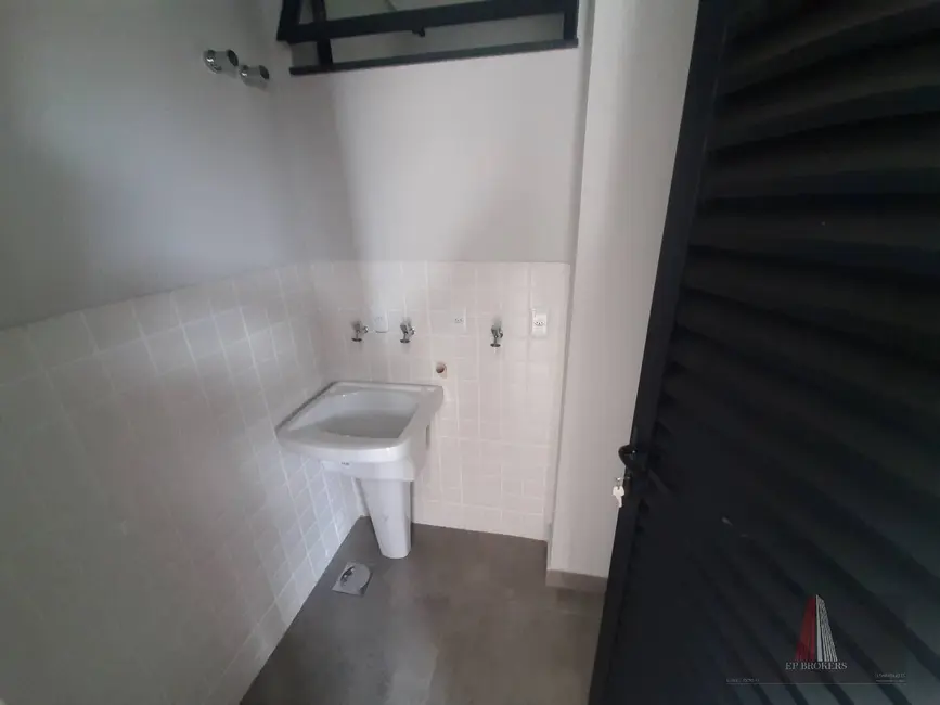 Casa de Condomínio com 3 quartos à venda, 200m2 em Wanel Ville, Sorocaba - SP - imagem 8 Foto 8 de Casa de Condomínio com 3 quartos à venda, 200m2 em Wanel Ville, Sorocaba - SP