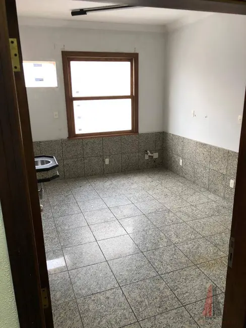 Sala Comercial à venda, 118m2 em Centro, Sorocaba - SP - imagem 5 Foto 5 de Sala Comercial à venda, 118m2 em Centro, Sorocaba - SP