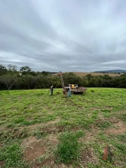 Foto 5 de Lote de Condomínio à venda, 1000m2 em Aracoiaba Da Serra - SP