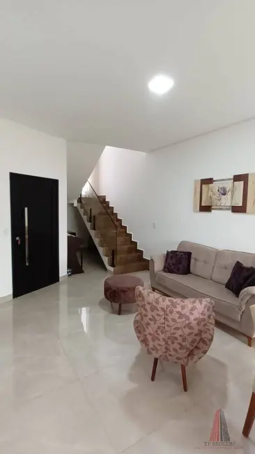 Casa de Condomínio com 3 quartos à venda, 155m2 em Wanel Ville, Sorocaba - SP - imagem 3 Foto 3 de Casa de Condomínio com 3 quartos à venda, 155m2 em Wanel Ville, Sorocaba - SP