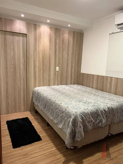Casa com 3 quartos à venda, 265m2 em Parque Ouro Fino, Sorocaba - SP - imagem 2 Foto 2 de Casa com 3 quartos à venda, 265m2 em Parque Ouro Fino, Sorocaba - SP