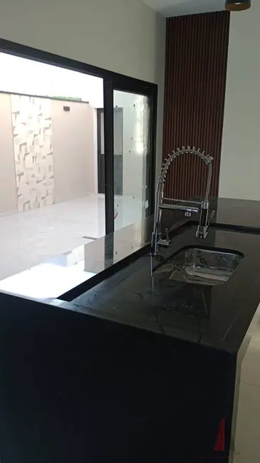 Casa com 3 quartos à venda em Jardim Novo Horizonte, Sorocaba - SP - imagem 5 Foto 5 de Casa com 3 quartos à venda em Jardim Novo Horizonte, Sorocaba - SP