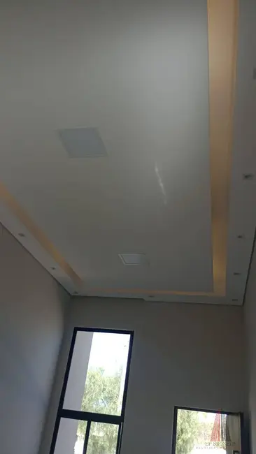 Casa com 3 quartos à venda em Jardim Novo Horizonte, Sorocaba - SP - imagem 6 Foto 6 de Casa com 3 quartos à venda em Jardim Novo Horizonte, Sorocaba - SP