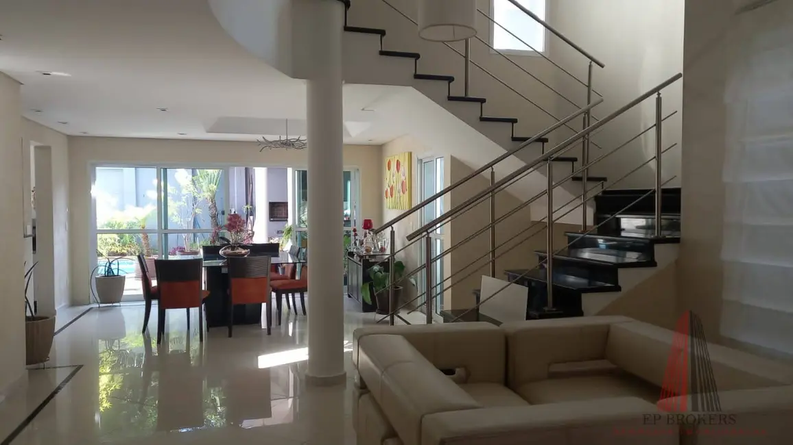 Casa de Condomínio com 4 quartos à venda, 345m2 em Parque Residencial Villa dos Inglezes, Sorocaba - SP - imagem 3 Foto 3 de Casa de Condomínio com 4 quartos à venda, 345m2 em Parque Residencial Villa dos Inglezes, Sorocaba - SP