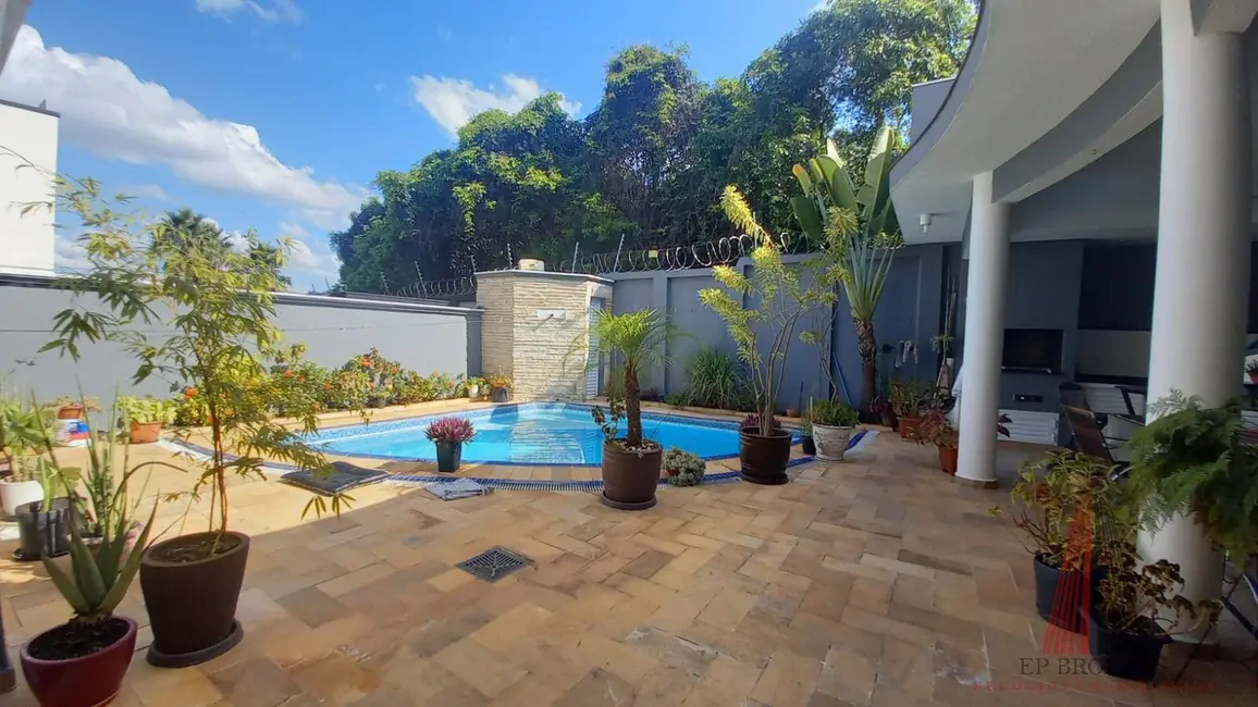 Casa de Condomínio com 4 quartos à venda, 345m2 em Parque Residencial Villa dos Inglezes, Sorocaba - SP - imagem 9 Foto 9 de Casa de Condomínio com 4 quartos à venda, 345m2 em Parque Residencial Villa dos Inglezes, Sorocaba - SP