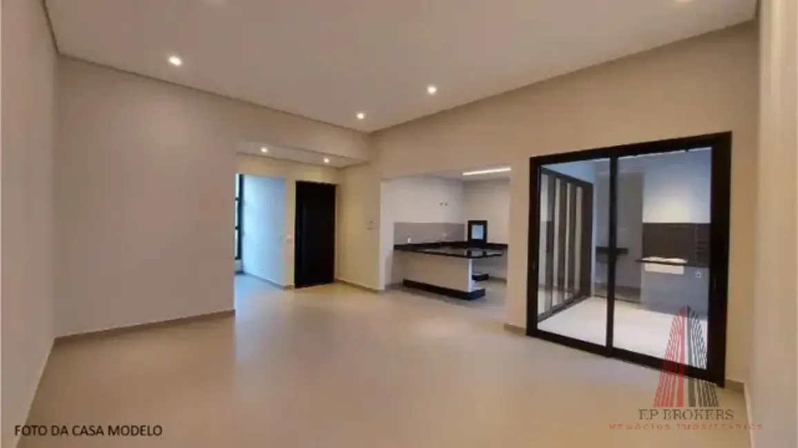 Foto 2 de Casa com 3 quartos à venda, 250m2 em Chácaras Residenciais Santa Maria, Votorantim - SP