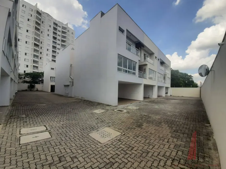 Casa com 3 quartos à venda em Vila Progresso, Sorocaba - SP - imagem 2 Foto 2 de Casa com 3 quartos à venda em Vila Progresso, Sorocaba - SP