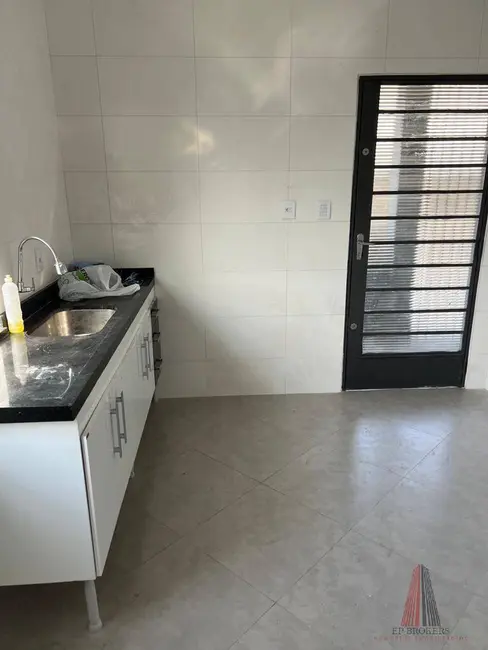 Casa com 2 quartos para alugar, 253m2 em Vila Jardini, Sorocaba - SP - imagem 3 Foto 3 de Casa com 2 quartos para alugar, 253m2 em Vila Jardini, Sorocaba - SP