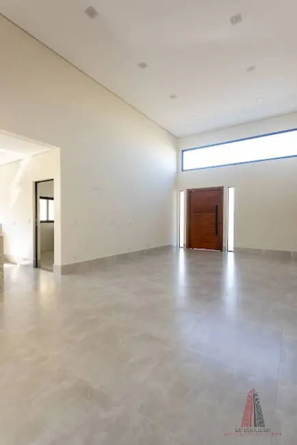 Foto 8 de Casa de Condomínio com 3 quartos à venda, 1027m2 em Aracoiaba Da Serra - SP