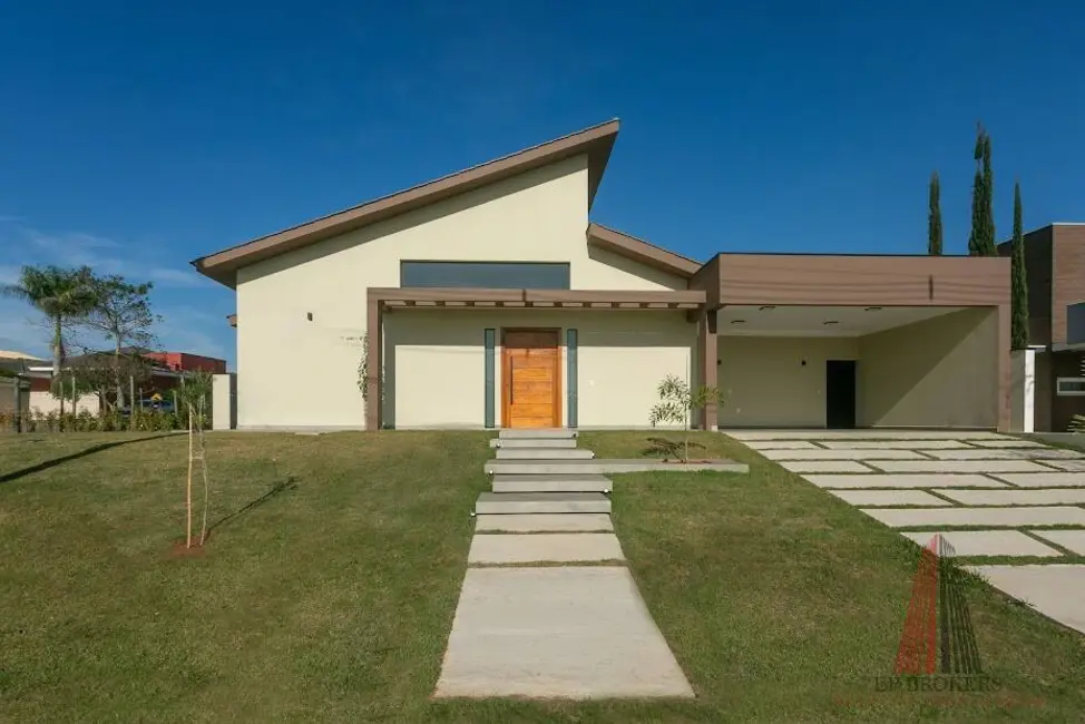 Foto 3 de Casa de Condomínio com 3 quartos à venda, 1027m2 em Aracoiaba Da Serra - SP