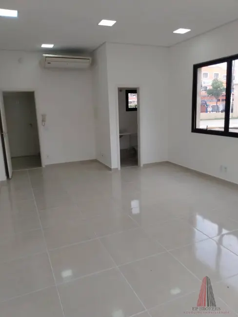 Foto 2 de Sala Comercial à venda, 38m2 em Vila Hortência, Sorocaba - SP